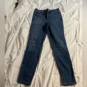 Madewell Curvy Roadtripper - 27